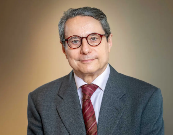 Prof. Miguel Martín